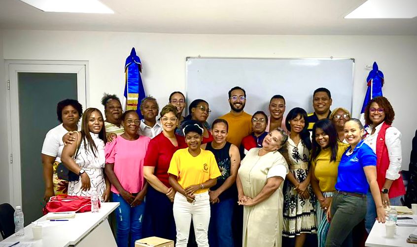 Sucursal Promipyme  Luperón celebra  Mesa Emprendimiento